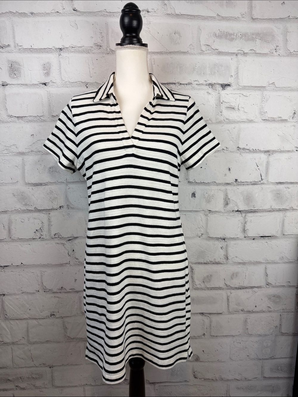 NWT J.Crew Black & White 100% Cotton Striped V-Neck Shirt Dress Medium M CU954